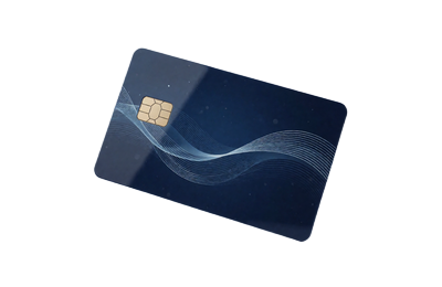 Dunkelblaue Kreditkarte mit goldenem Chip als Symbol f&uuml;r Visa-Einzahlungen bei WildRobin